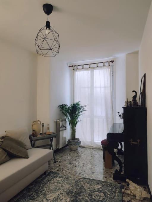 Casa Marcellino - Centro Storico Appartement Genua Buitenkant foto